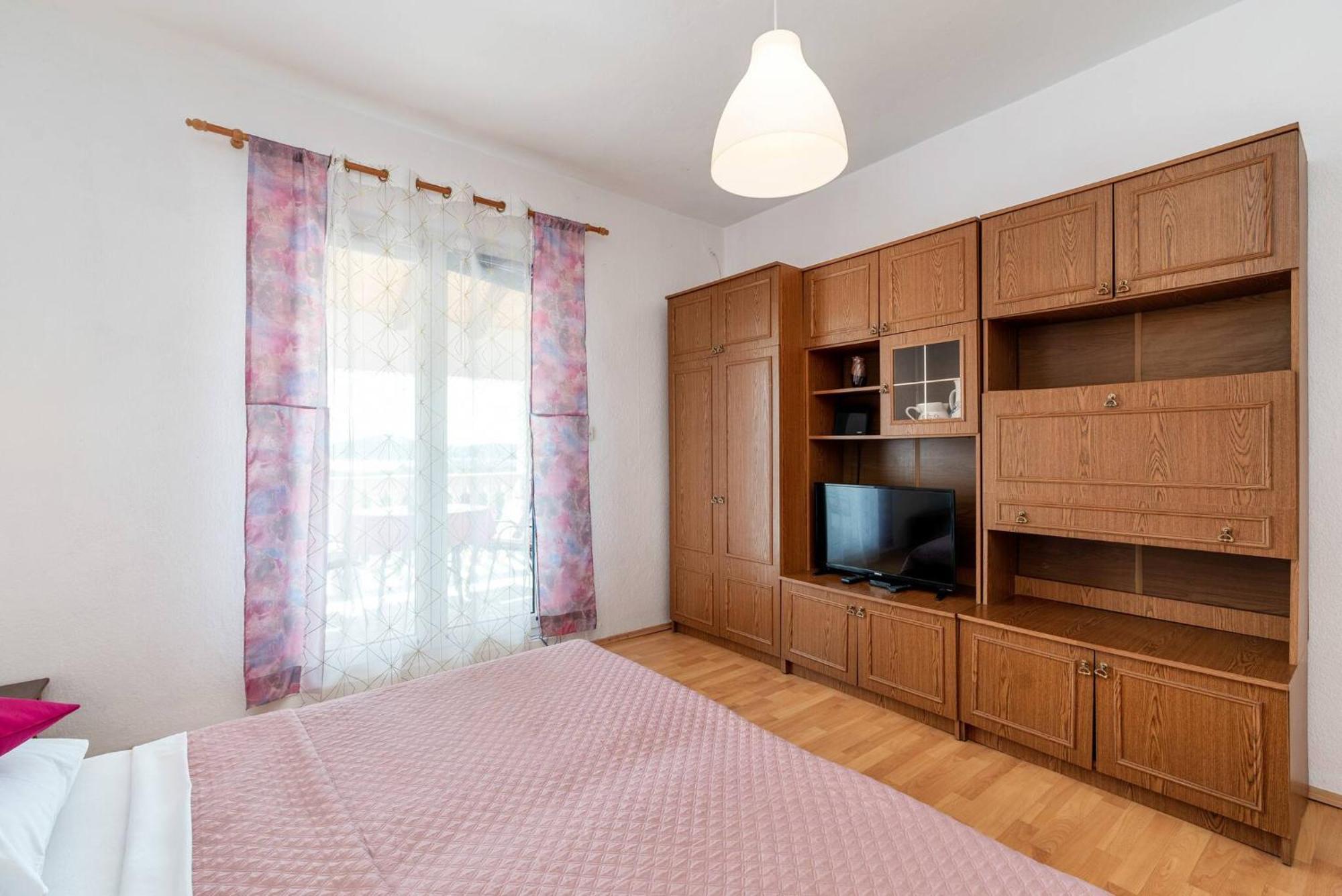 Apartment Lara Tribalj Kültér fotó